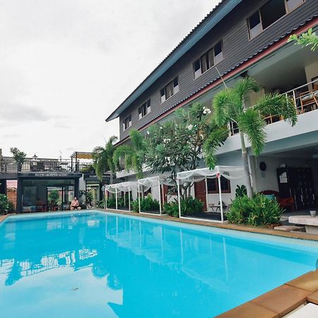 P.U. Inn Resort Пра Након Си Аютая Екстериор снимка