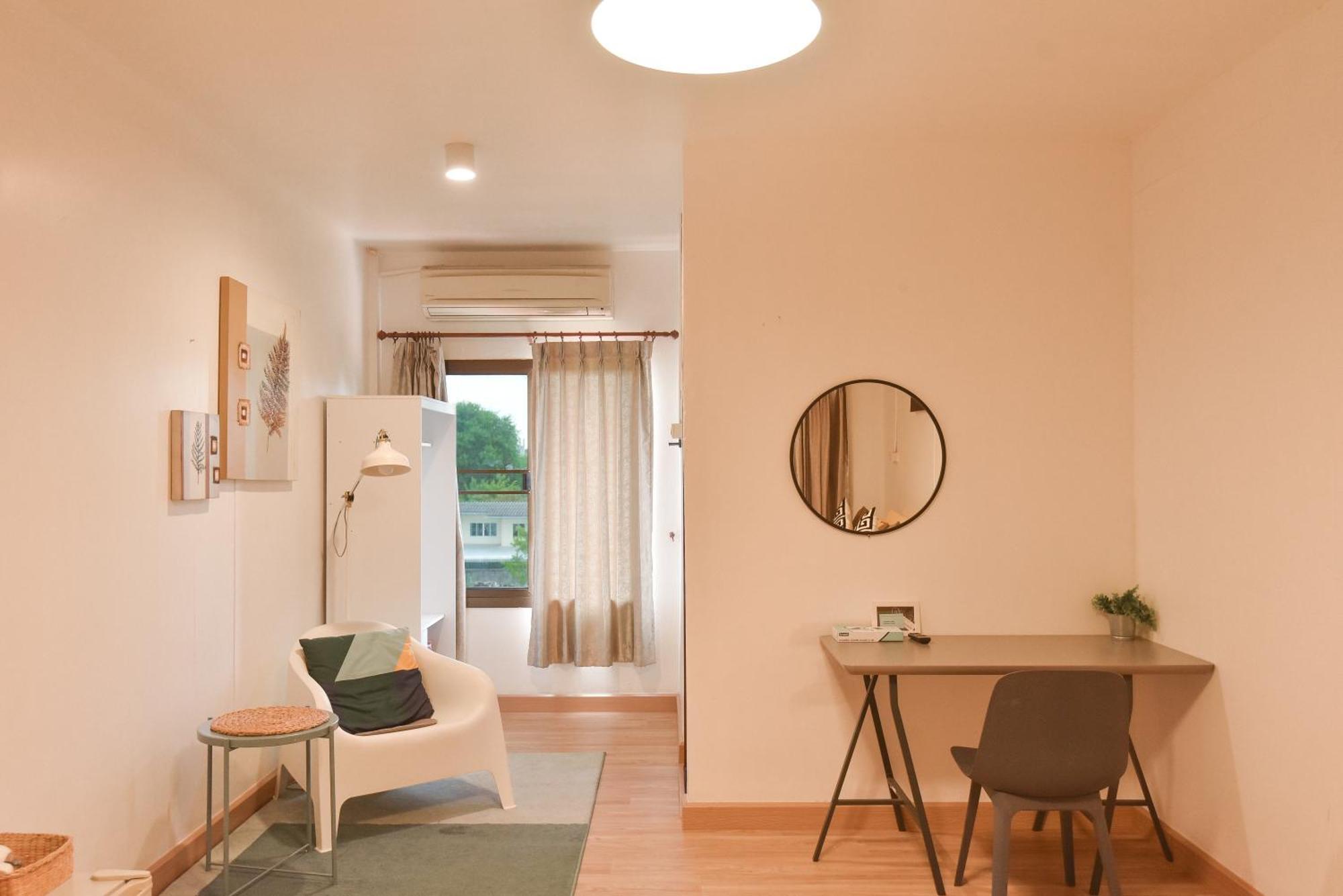 P.U. Inn Resort Пра Након Си Аютая Екстериор снимка