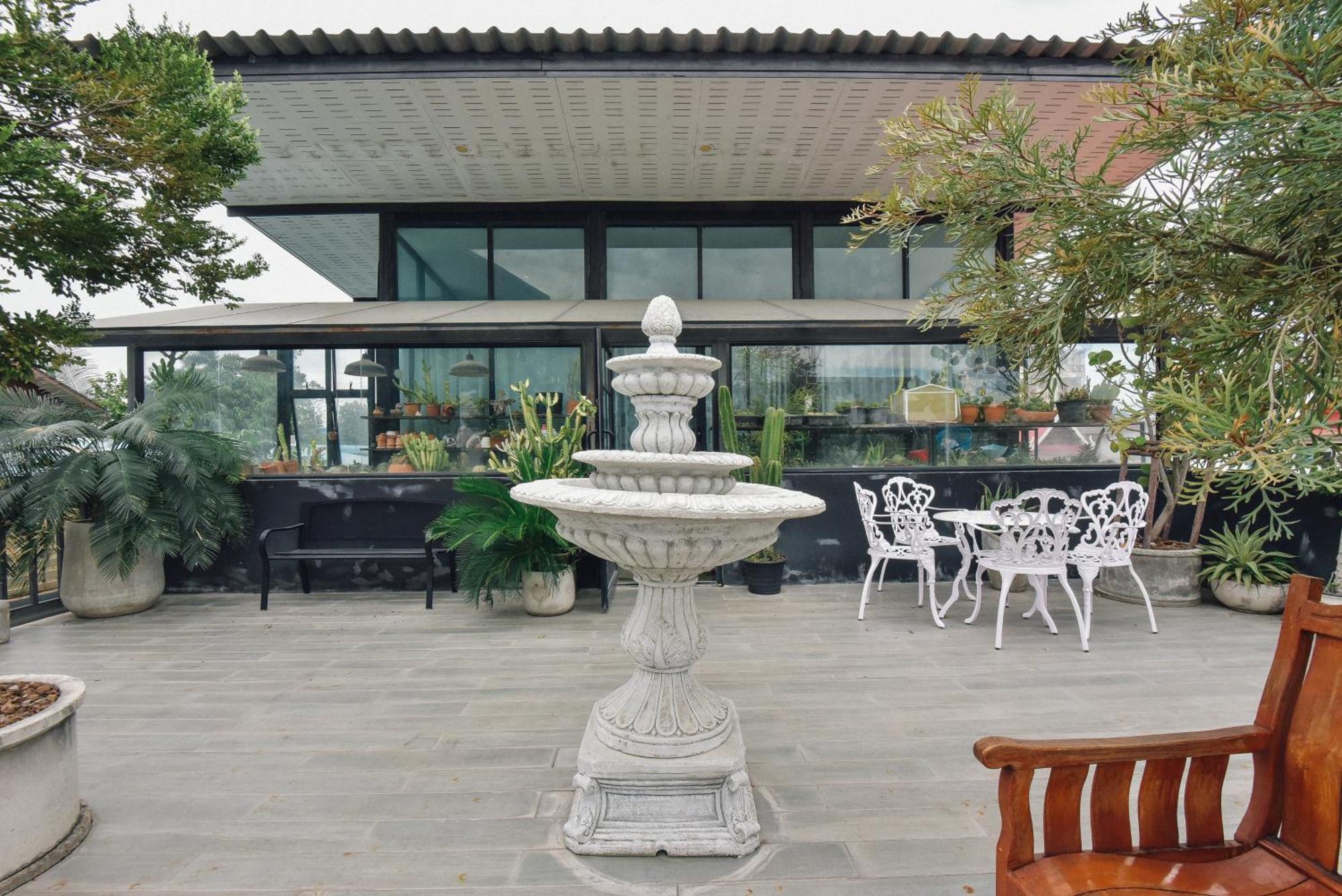 P.U. Inn Resort Пра Након Си Аютая Екстериор снимка